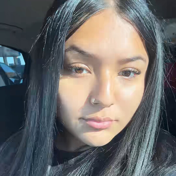 Valerie - English tutor - Visalia