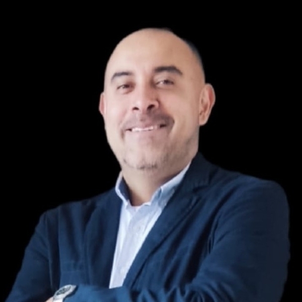 Alexis - Profesor de ingeniería - Sabaneta
