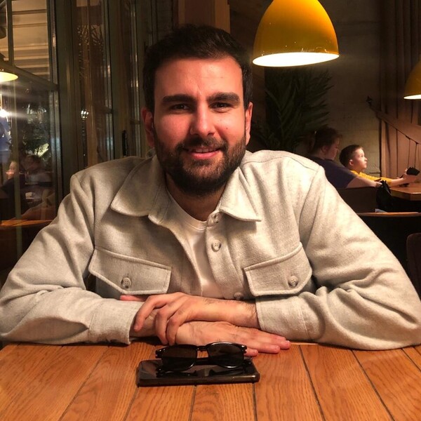 Serhat - Matematik öğretmeni - 