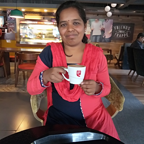 Dipali - Physics tutor - Gandhinagar