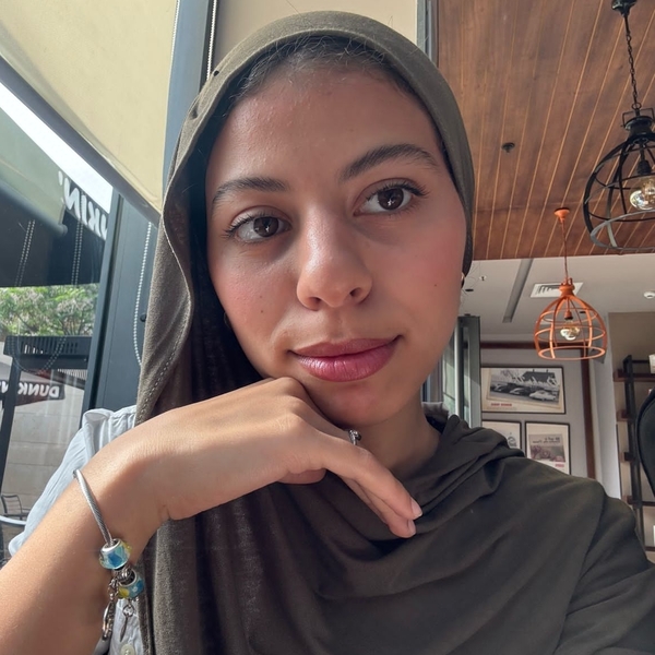 Salma - Prof de SVT - 