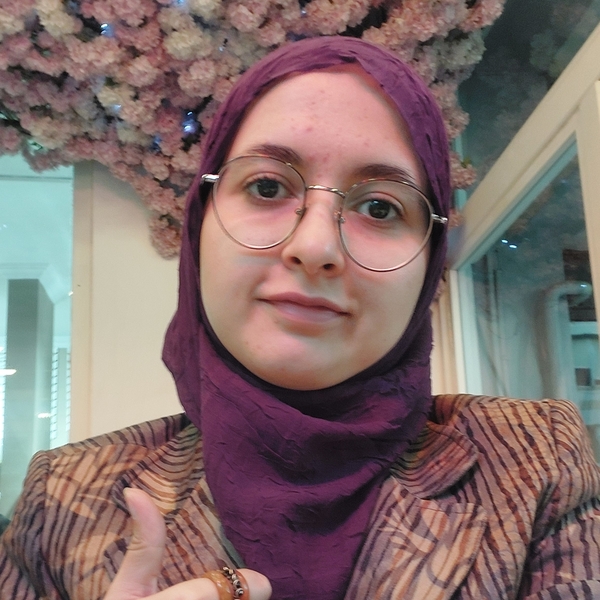 Rabia - Geometri öğretmeni - 