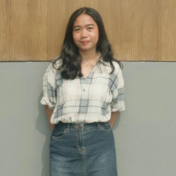  - Guru matematika - Mataram