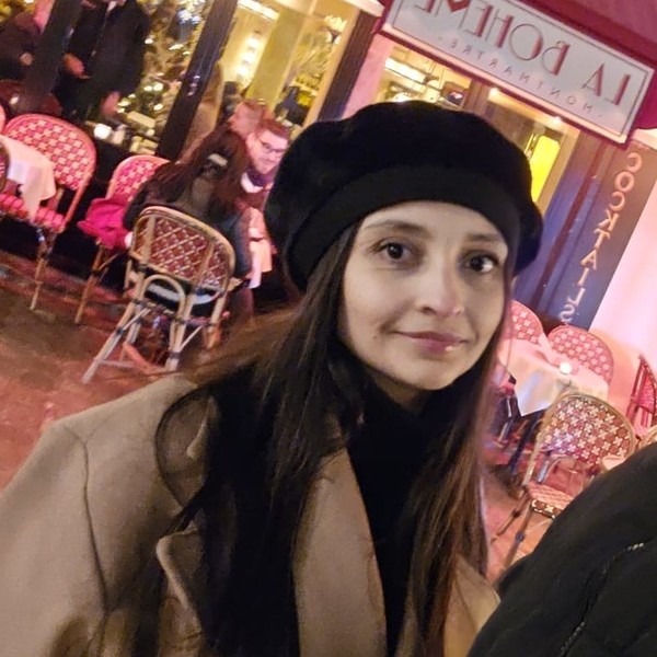 Sarah - Prof de maths - Pantin