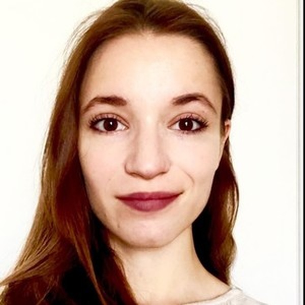 Chloé - professeur de chinois - Paris 15e