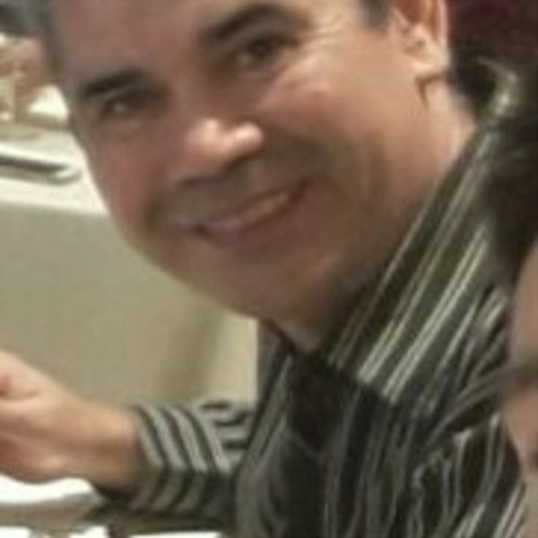 Claudio - Profesor de historia - Santiago