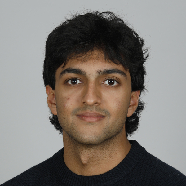 Nikhail - Chemistry teacher - Cambridge