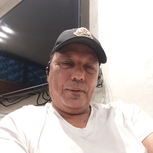 Aziz - Prof d'arabe - Rabat