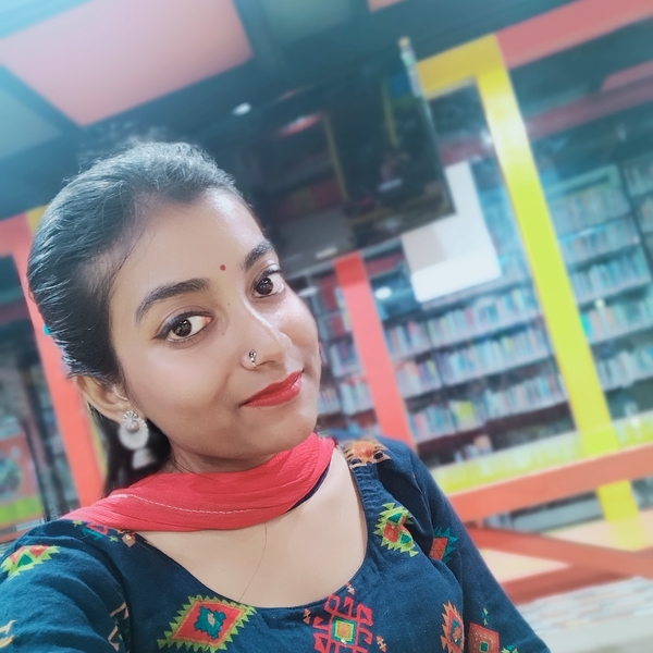 Esha - English teacher - Kolkata