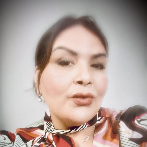 SANDRA - Make-up tutor - San Antonio