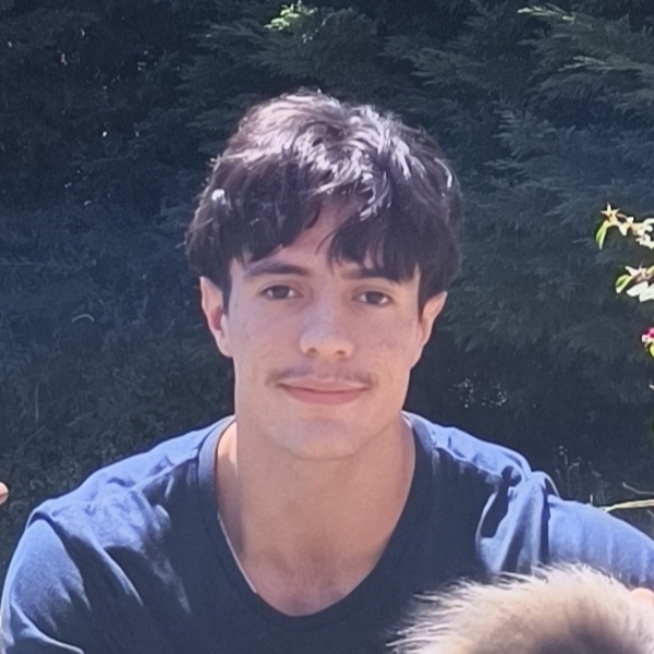 Loan - Prof de maths - Lyon