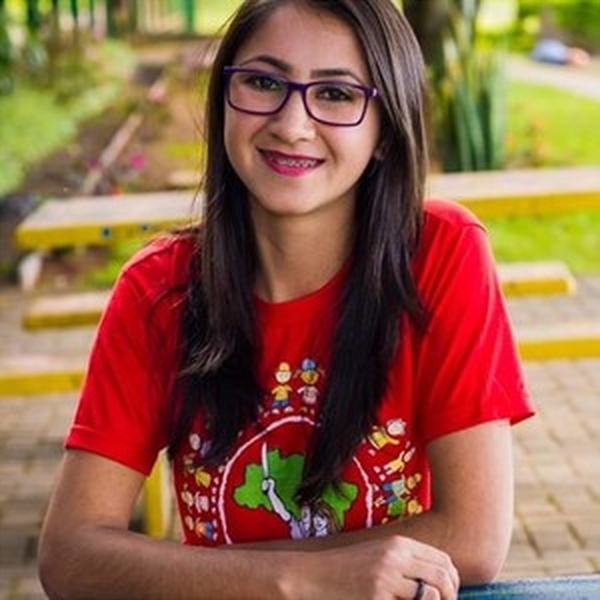 Francieli de Souza - Professor de alfabetização - Campo Mourão