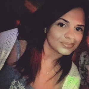 Amanda - Professor de biologia - Vitória