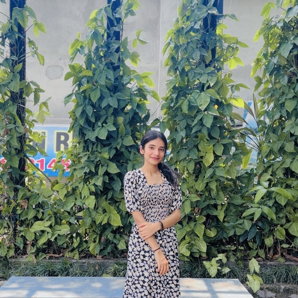 Diksha - English teacher - Gadarpur