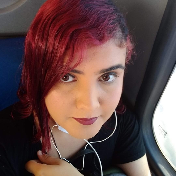 Monique - Professor de português para estrangeiros - Sampaio