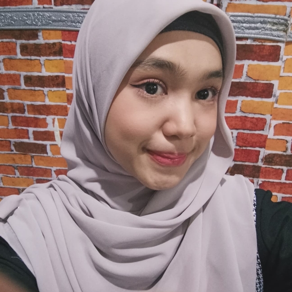 Syahla - Guru mengaji - Kecamatan Cipanas