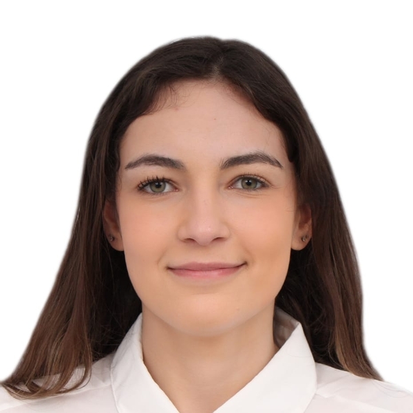 Isadora - Prof de matemática - Ponta Grossa