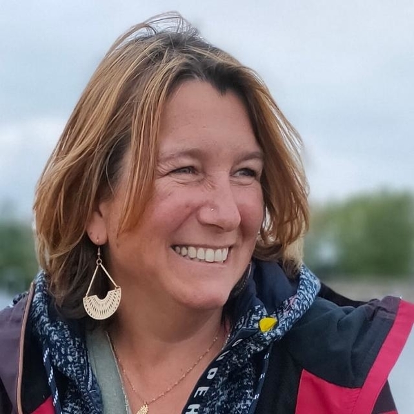 Stéphanie - Prof de communication - Sain-Bel