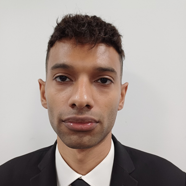 Mustafa - Math tutor - London