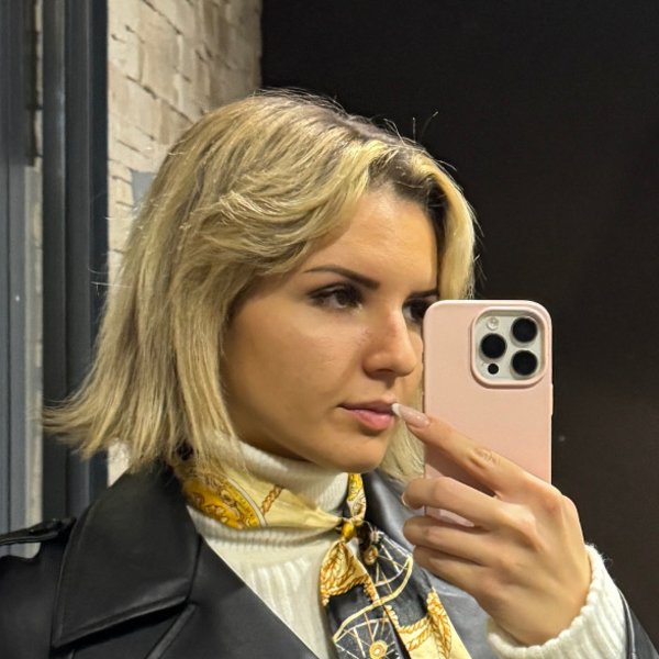 Nattasha - Prof d'anglais - Toulon