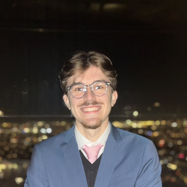 Raphael - Prof de philosophie - Paris 19e