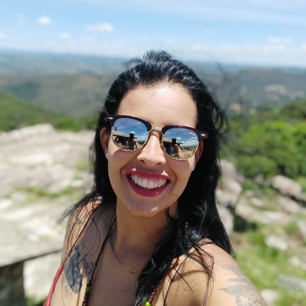 Nayara - Professor de português para estrangeiros - Belo Horizonte