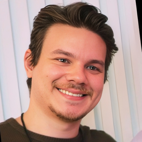 Trent - Maths tutor - Wollongong