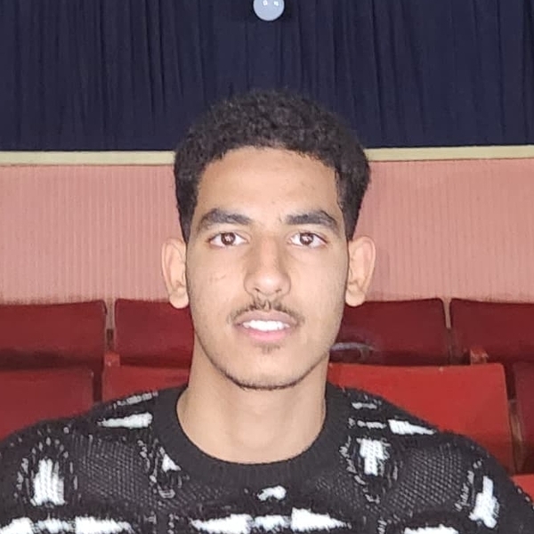 Hassan - Prof d'arabe - Meknès