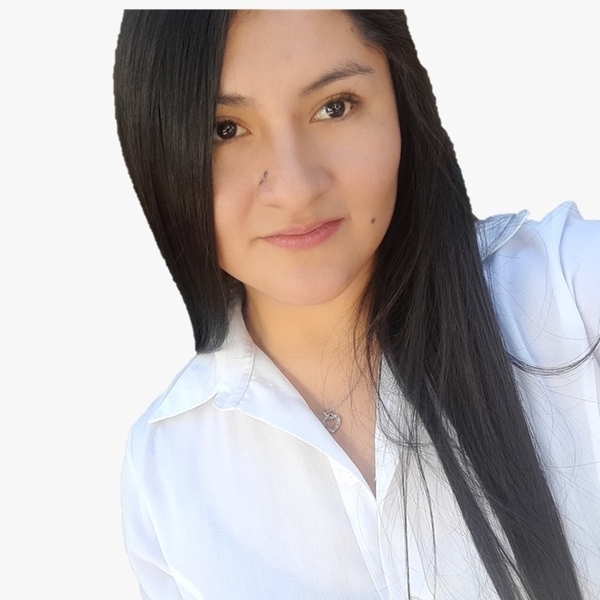 Cynthia - Profe de matemática - Huancayo