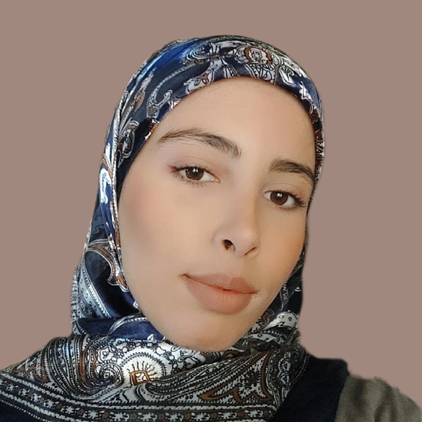 Laila - Prof d'arabe - Nador