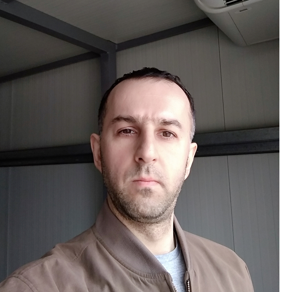Cristian - Profesor de informatică - Oradea