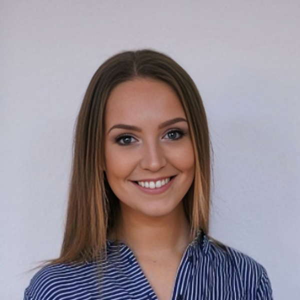 Nova - Python tutor - Liverpool