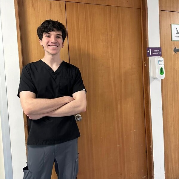 Sebastian - profesor de química - Las Condes