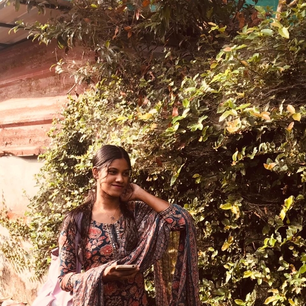 Sarmi - English tutor - Kochi