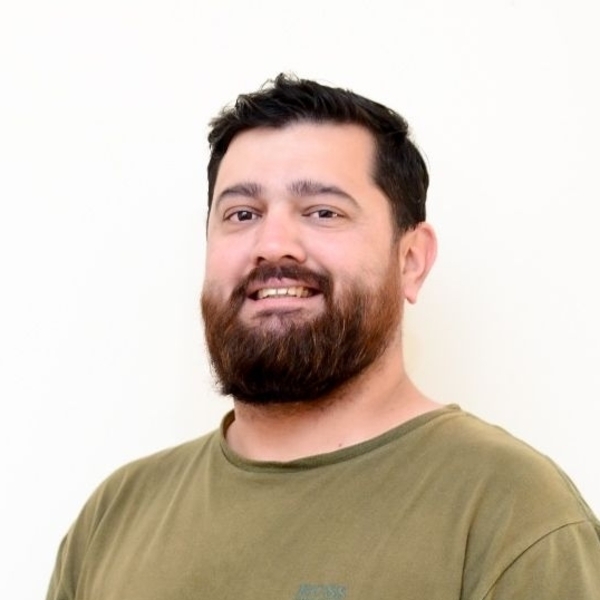 Luis - Prof de marketing - Iperó
