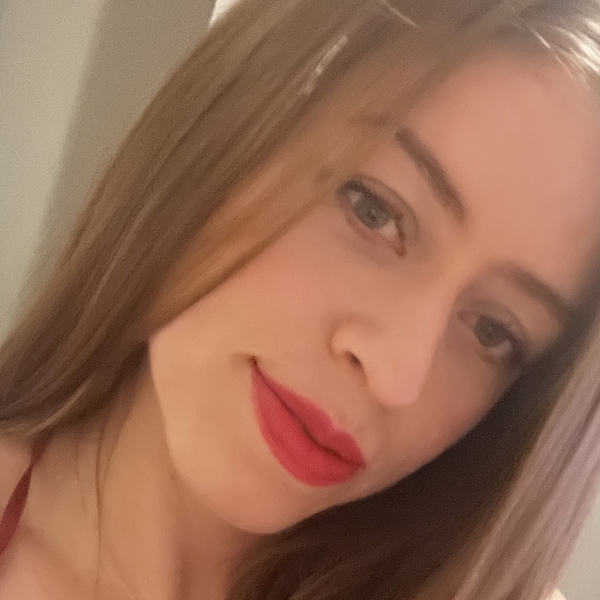 Cristal - Spanish tutor - Paramount-Long Meadow