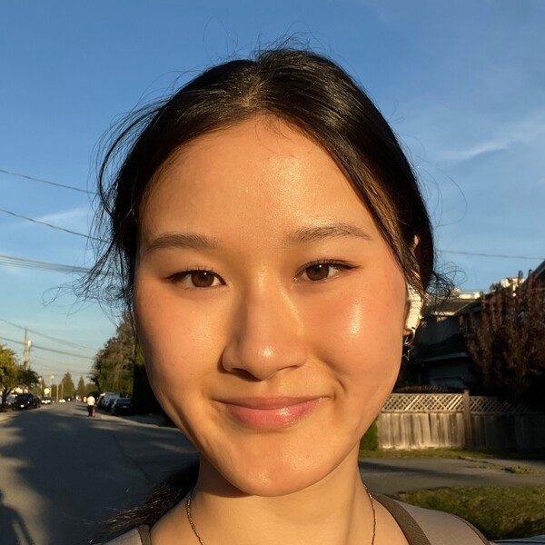 Olivia - Piano tutor - Vancouver