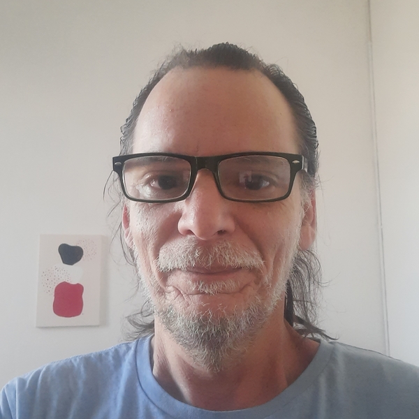 Leandro - prof de Química - Buenos Aires