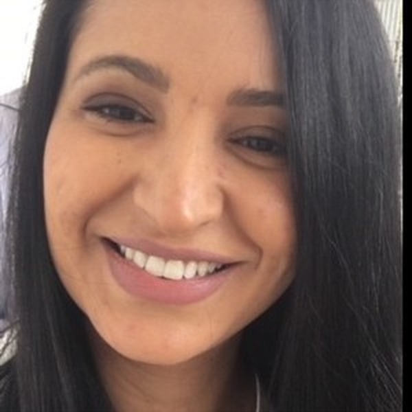 Luciana - Professor de Biologia - Osasco
