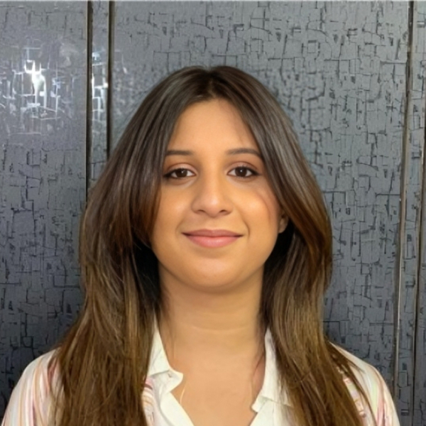 Saanvi - English tutor - Swansea