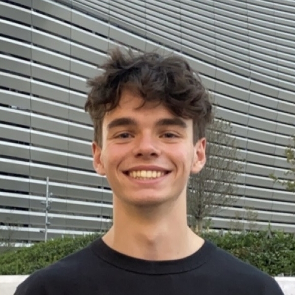 Raphaël - Prof de maths - Versailles