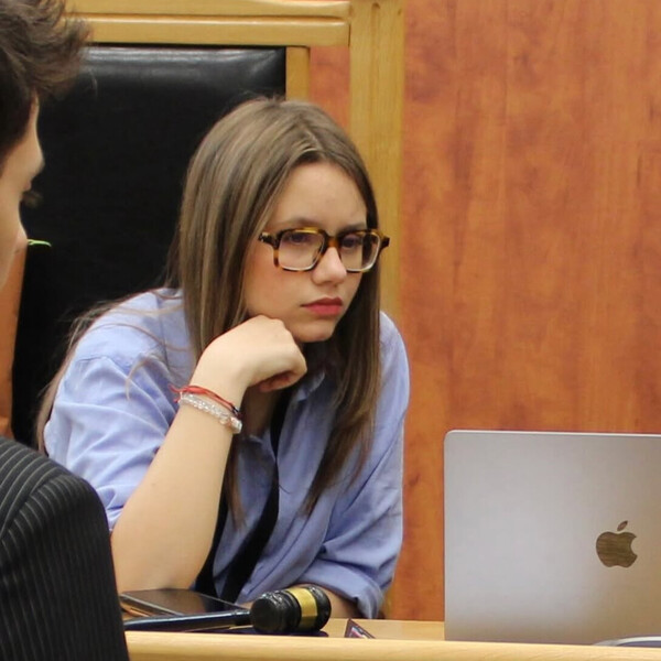 Aida - Profesor de Engleză - Iași
