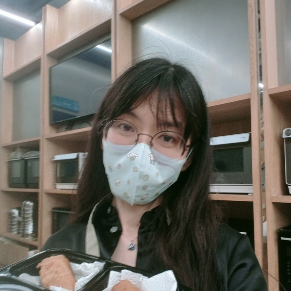 Victoria - Accounting tutor - Kuala Lumpur