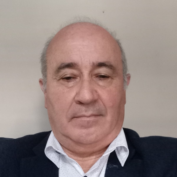 Sergio Alejandro - Profe de estadística - Chillán