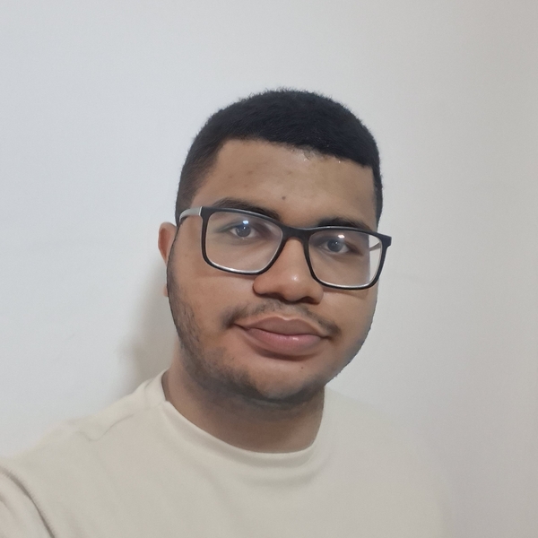 Paulo - Professor de informática - Teresina