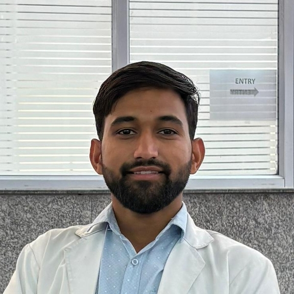 Purushottam - Biology tutor - New Delhi