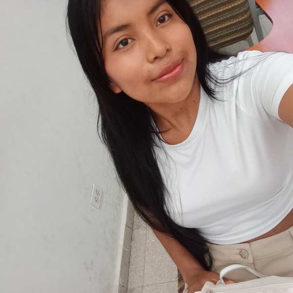 Yesenia - Profesor de apoyo escolar - Antón