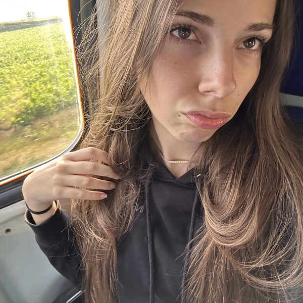 Raluca - Profesor de Engleză - Târgu Mureș