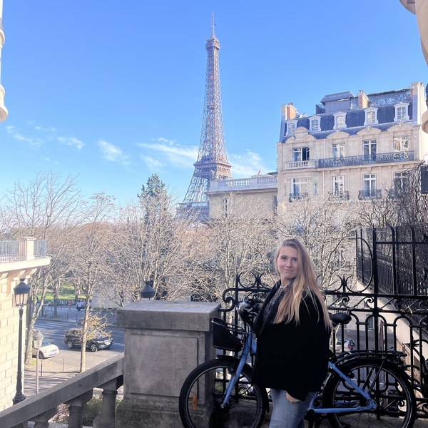Alice - Prof de français - Paris