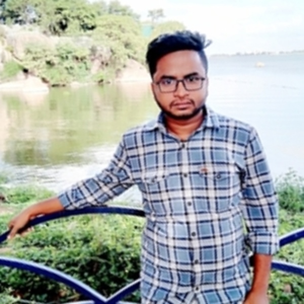 Ravi - Maths teacher - Bhopal